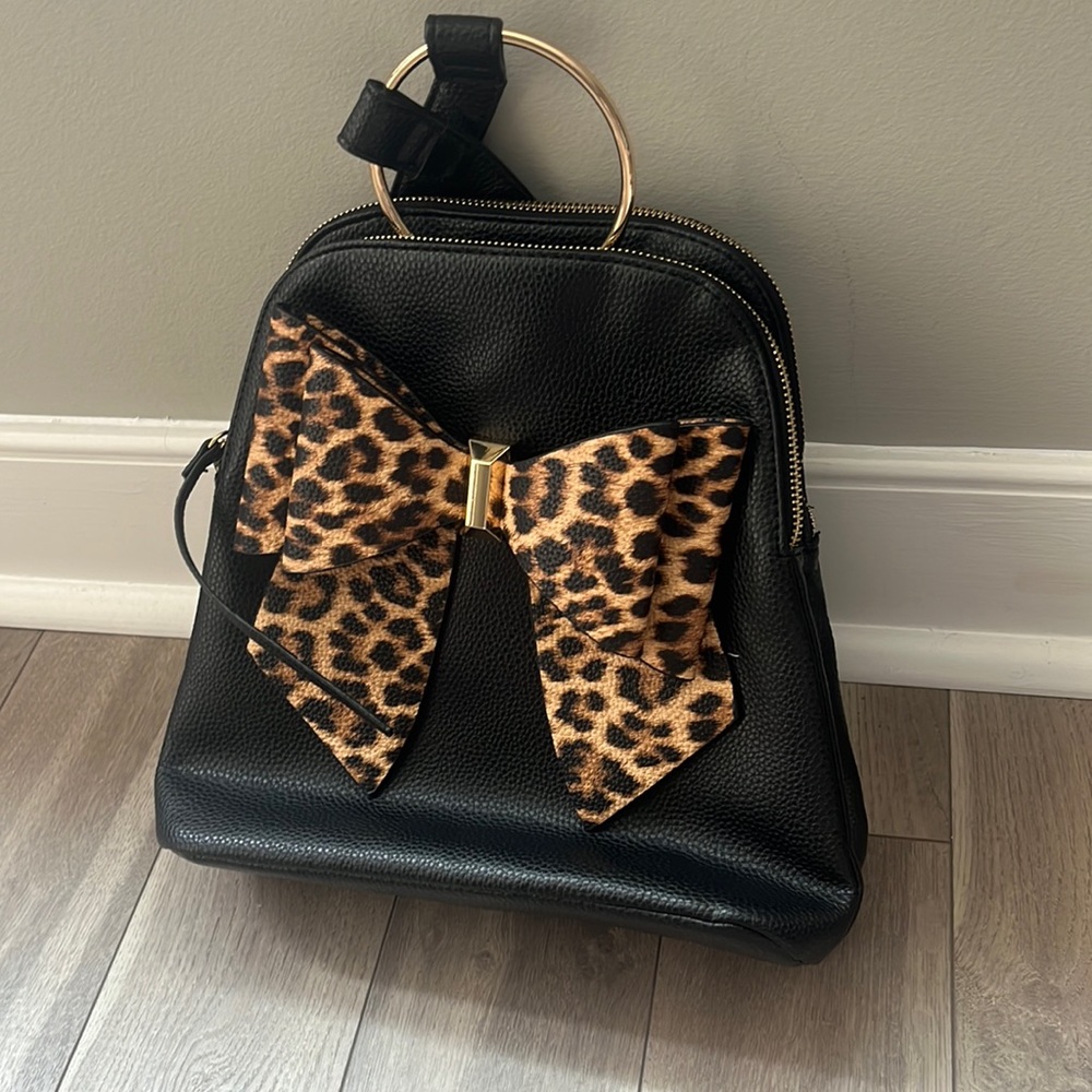 Crossi bow bag